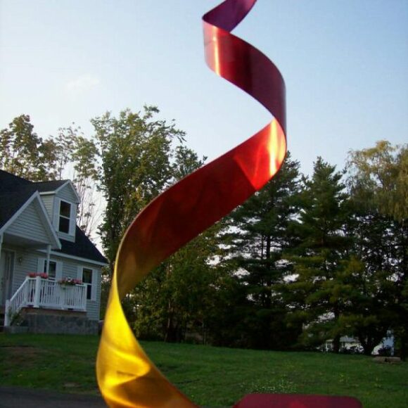 abstract-ribbon-metal-sculpture-4