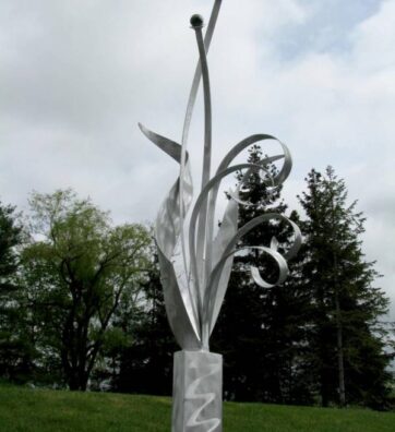 fine-art-metal-lawn-sculpture-4