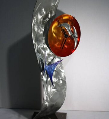 modern-metal-table-clock-5